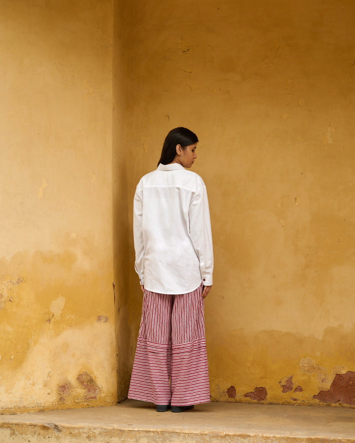 Daisy Hand Embroidered Shirt